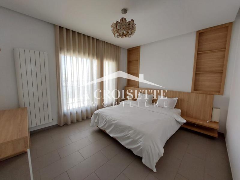 Triplex S+3 avec piscine à Gammarth